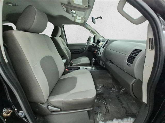 Used 2014 Nissan Xterra S AWD/4WD image 21