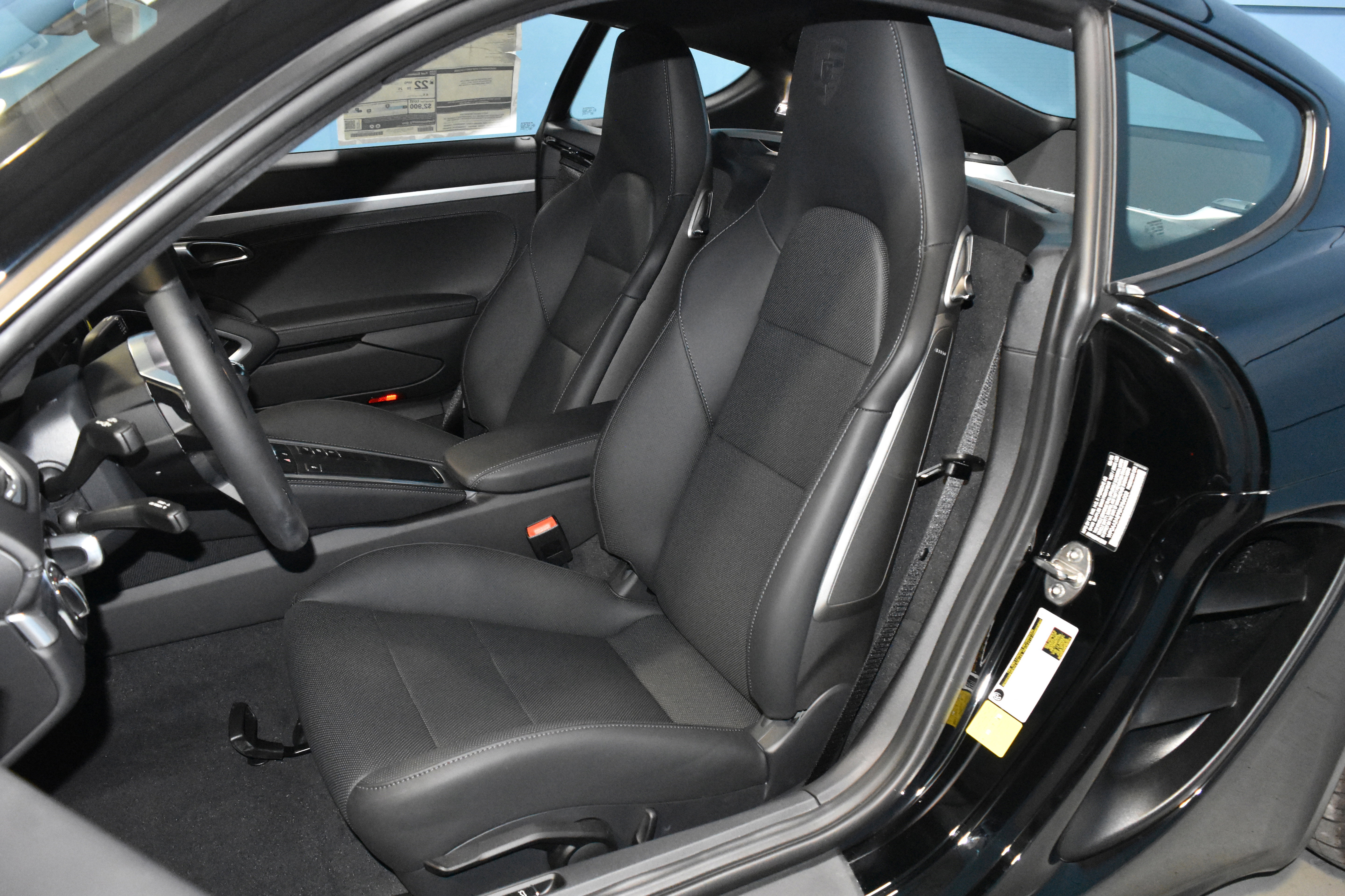 New 2025 Porsche 718 Cayman image 5