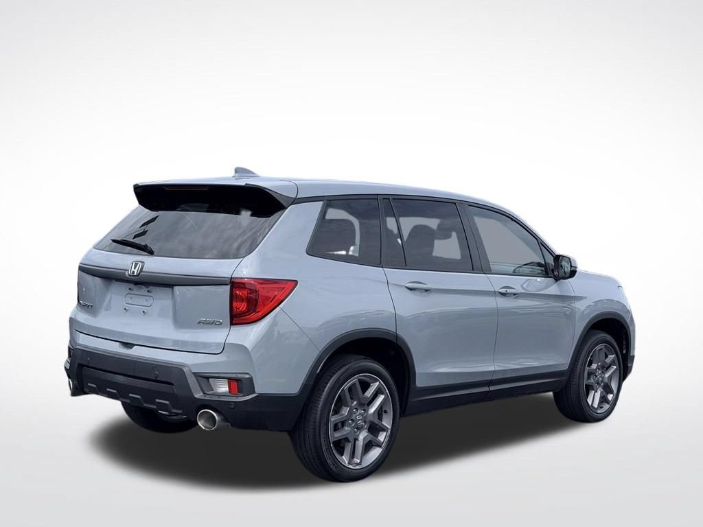 Used 2023 Honda Passport EX-L image 5