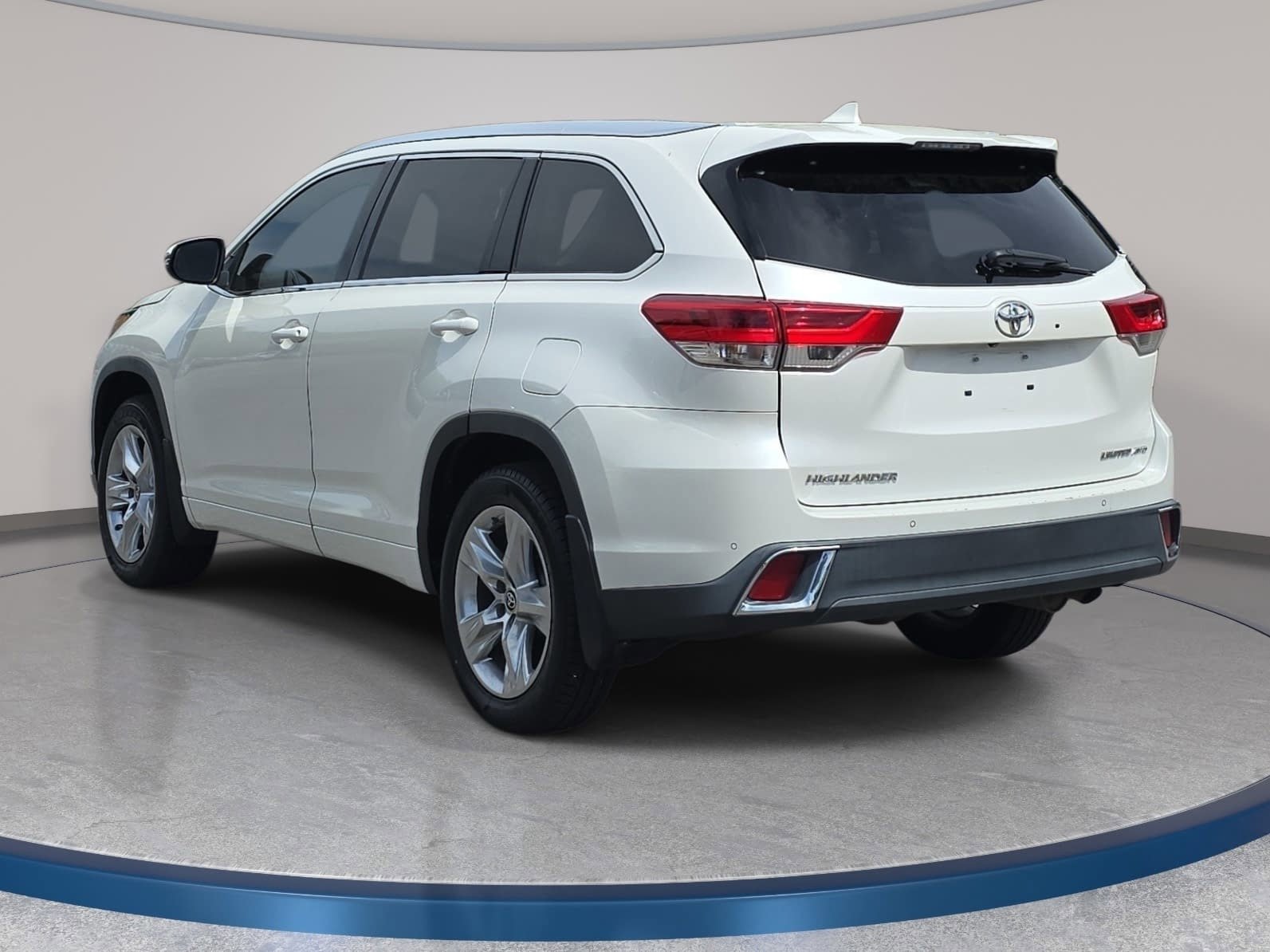 Used 2019 Toyota Highlander Limited image 7