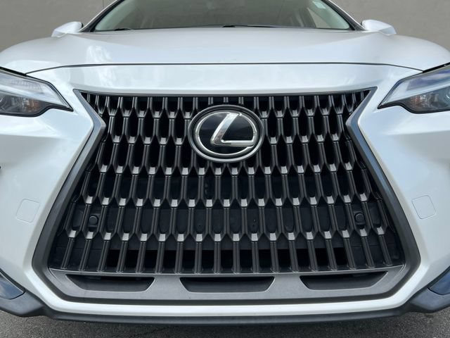 Used 2024 Lexus NX 250 FWD video 4