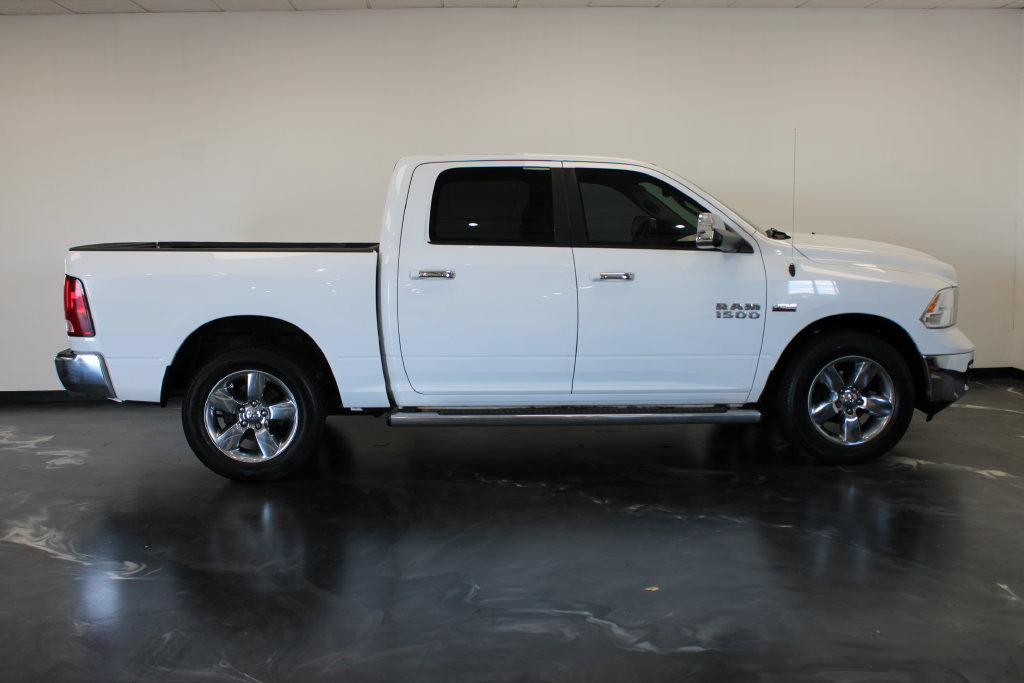 Used 2015 RAM 1500 Big Horn AWD/4WD image 25