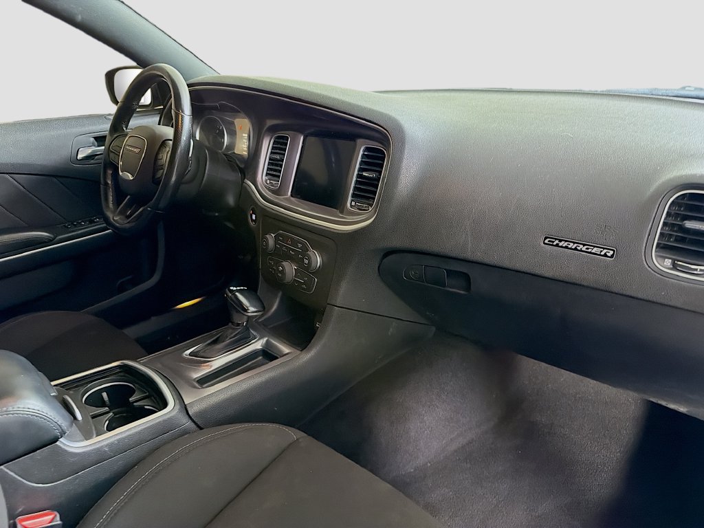 Used 2022 Dodge Charger GT w/ Performance Handling Group RWD image 25
