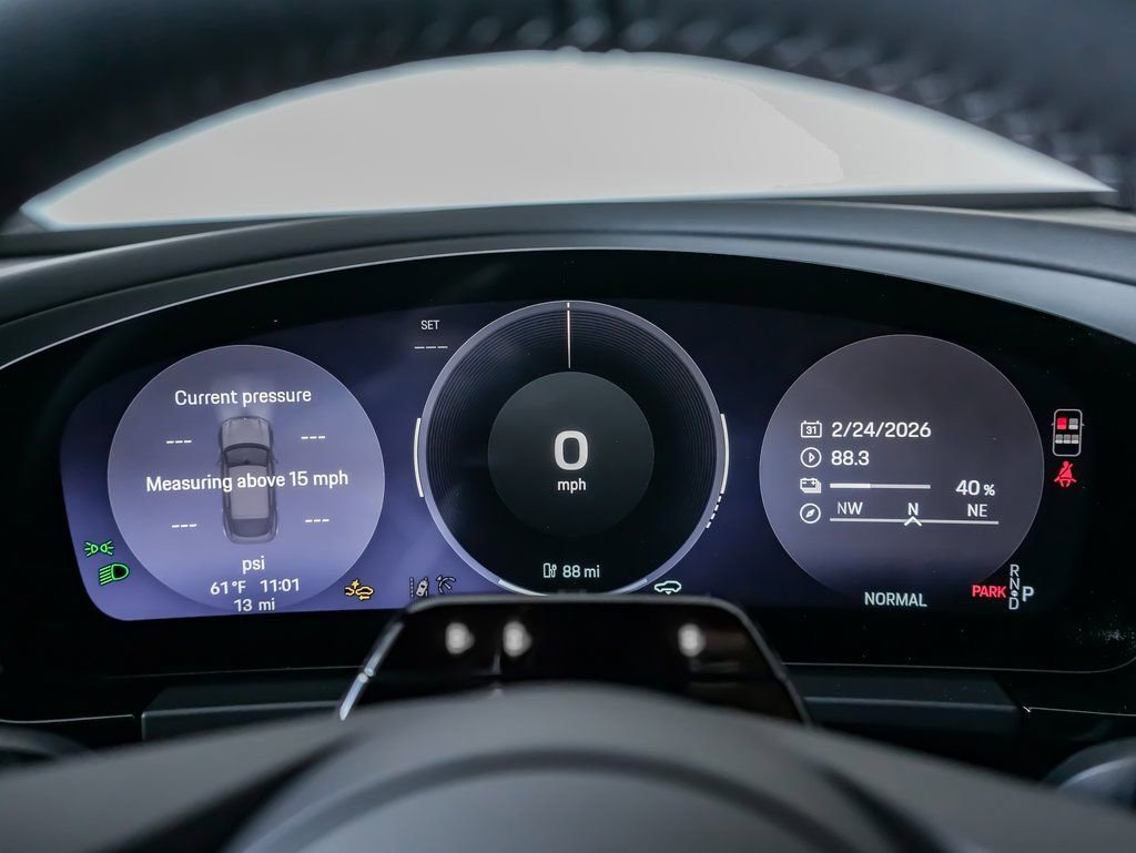 New 2026 Porsche Macan 4S Electric image 18