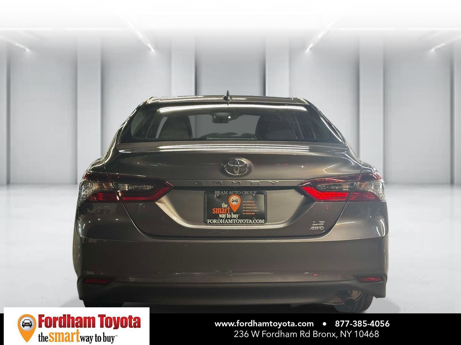 Used 2023 Toyota Camry LE AWD/4WD image 6