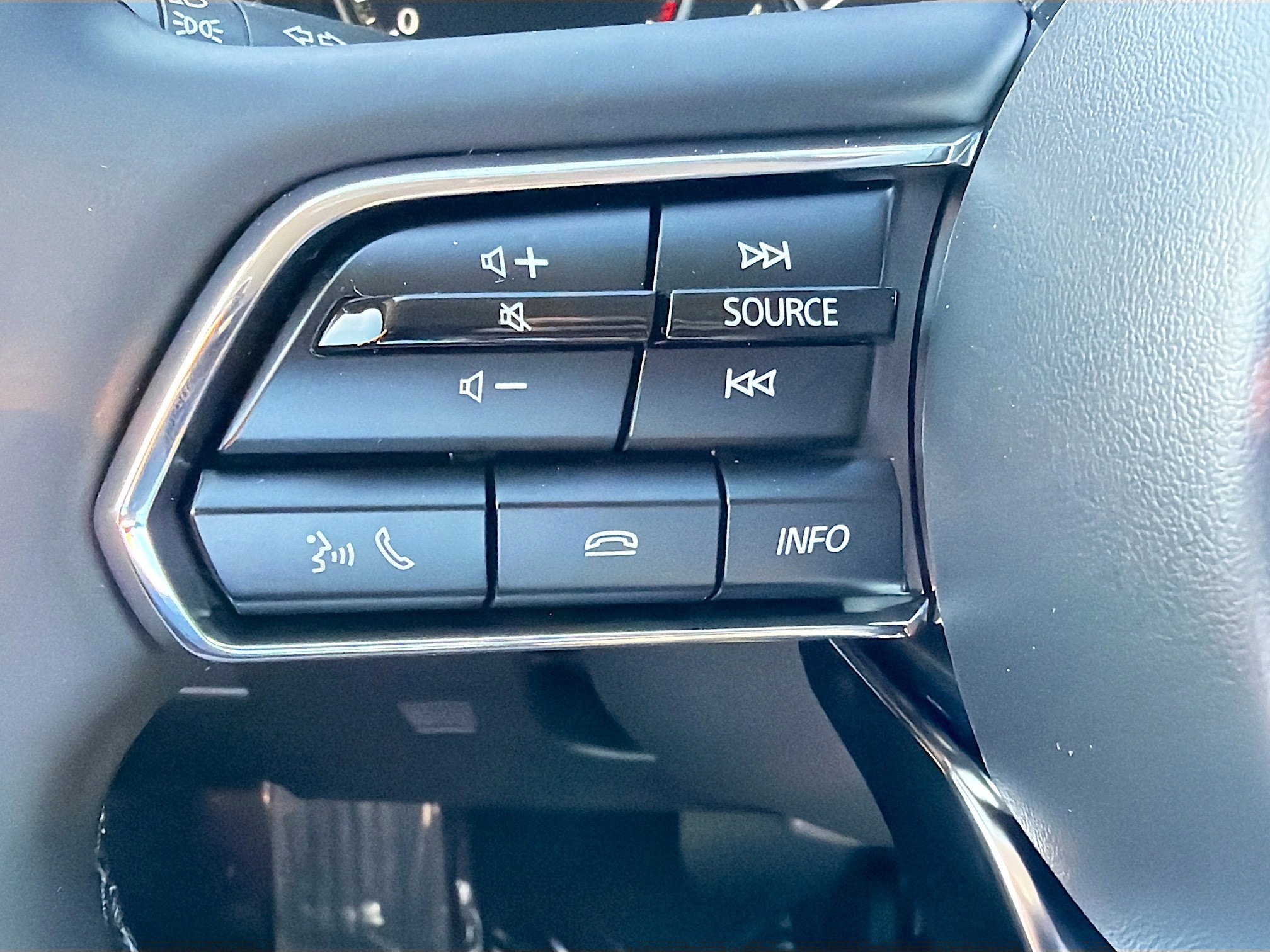 New 2026 MAZDA CX-90 3.3 Turbo w/ Select Package AWD/4WD image 39