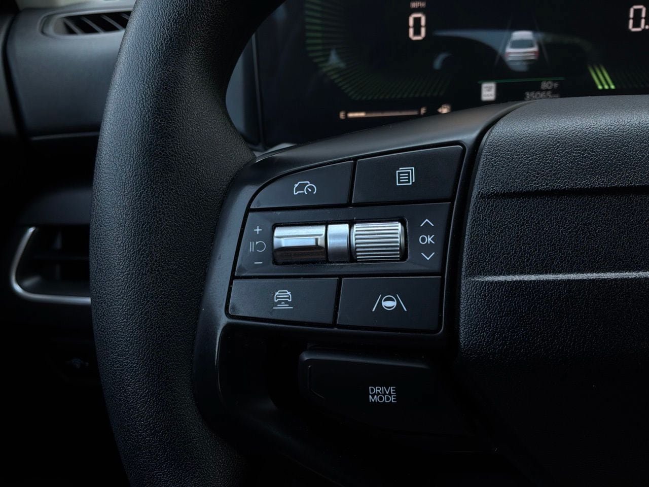Used 2025 Kia K4 FWD image 36