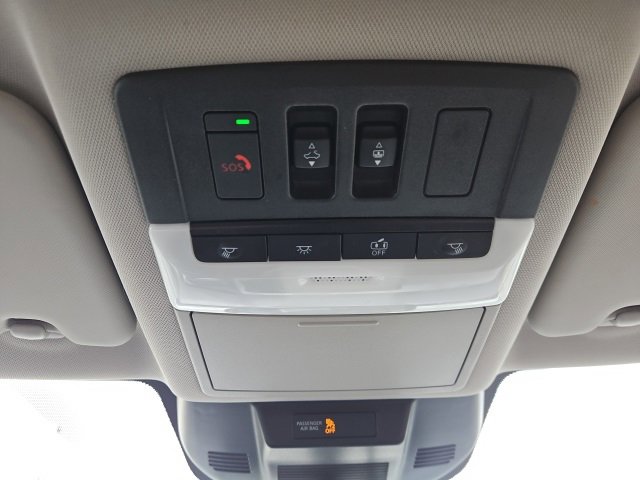 Used 2021 Nissan Rogue SL w/ Premium Package image 45