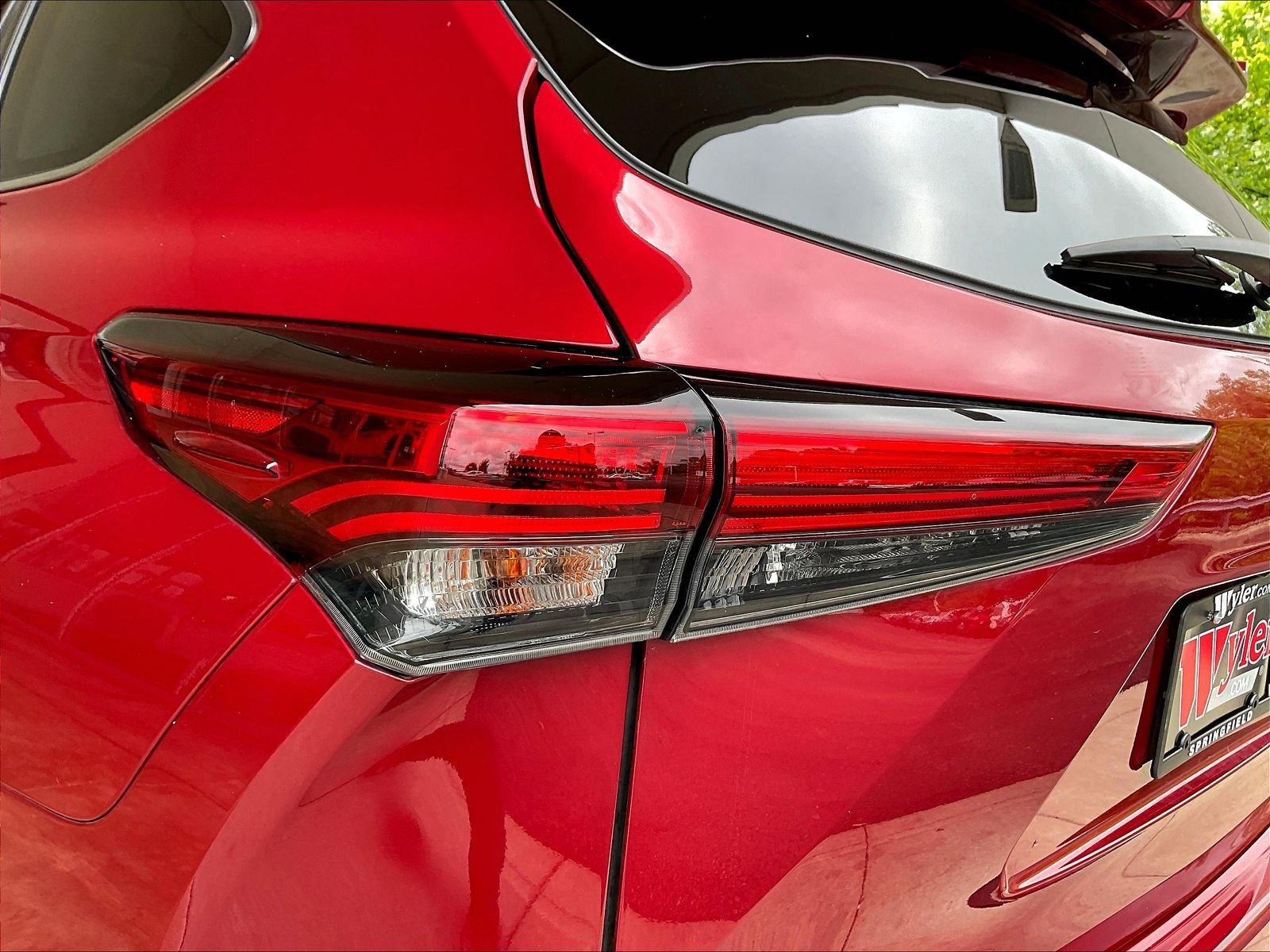 Used 2023 Toyota Highlander Limited AWD/4WD image 23
