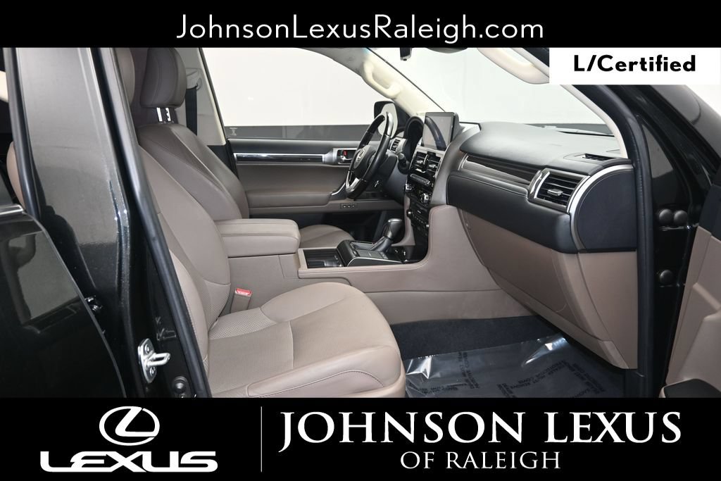 Certified 2022 Lexus GX 460 Luxury w/ Accessory Package AWD/4WD image 11