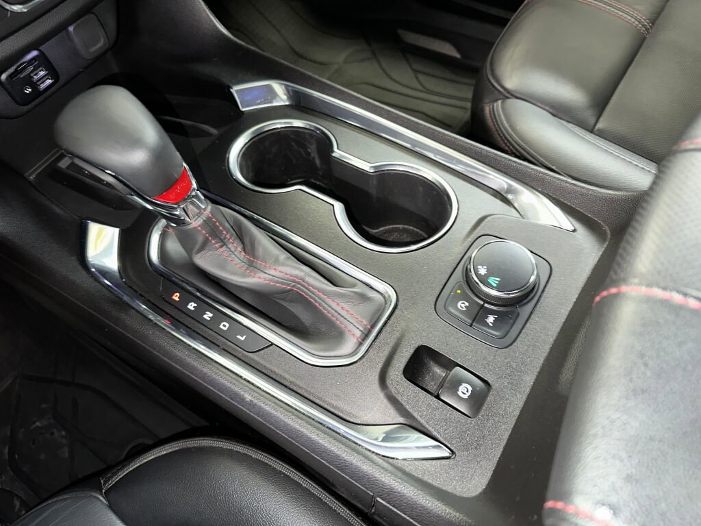 Certified 2023 Chevrolet Traverse RS w/ LPO, Floor Liner Package image 19