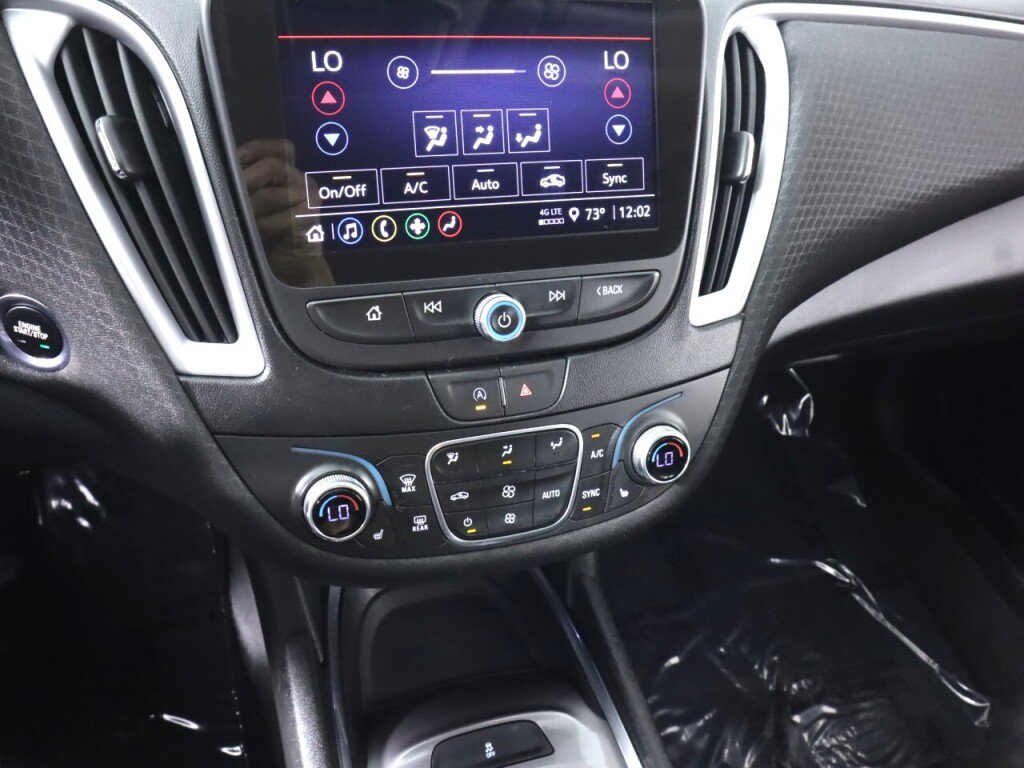 Used 2023 Chevrolet Malibu LT FWD image 15
