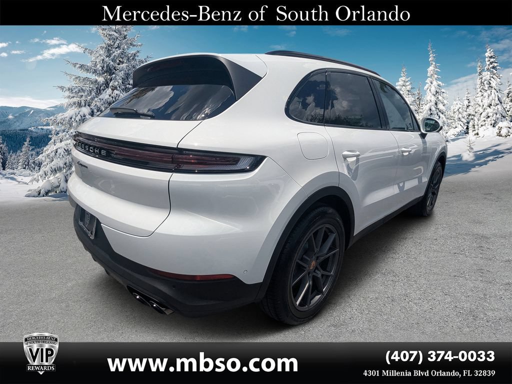 Used 2026 Porsche Cayenne AWD/4WD image 12