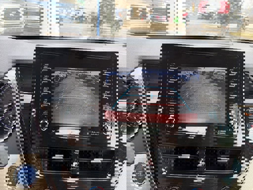 Used 2023 Toyota Camry LE image 27