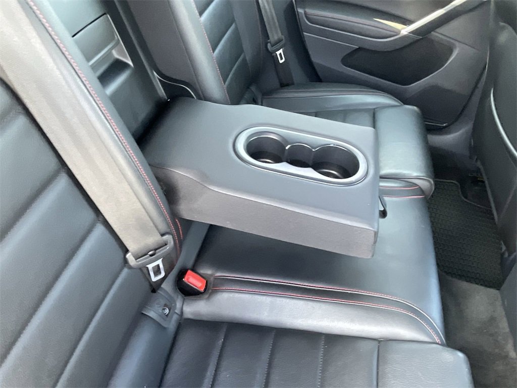 Used 2019 Volkswagen GTI SE w/ SE Experience Package image 24