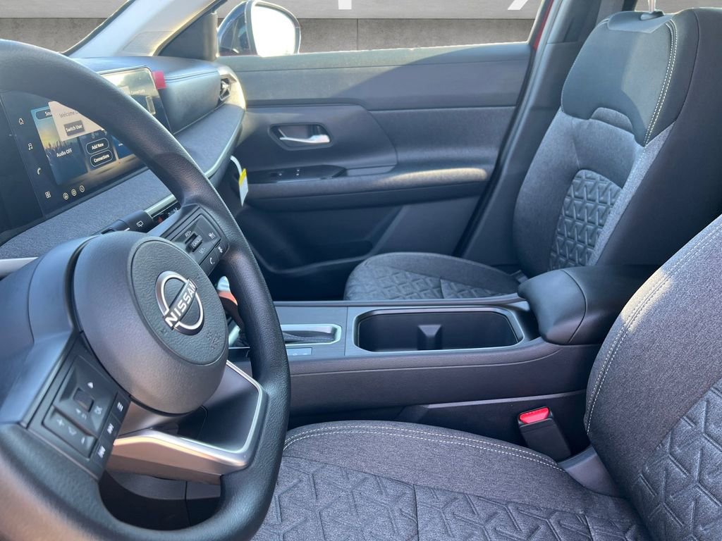 New 2026 Nissan Kicks SV w/ Illumination Package image 19