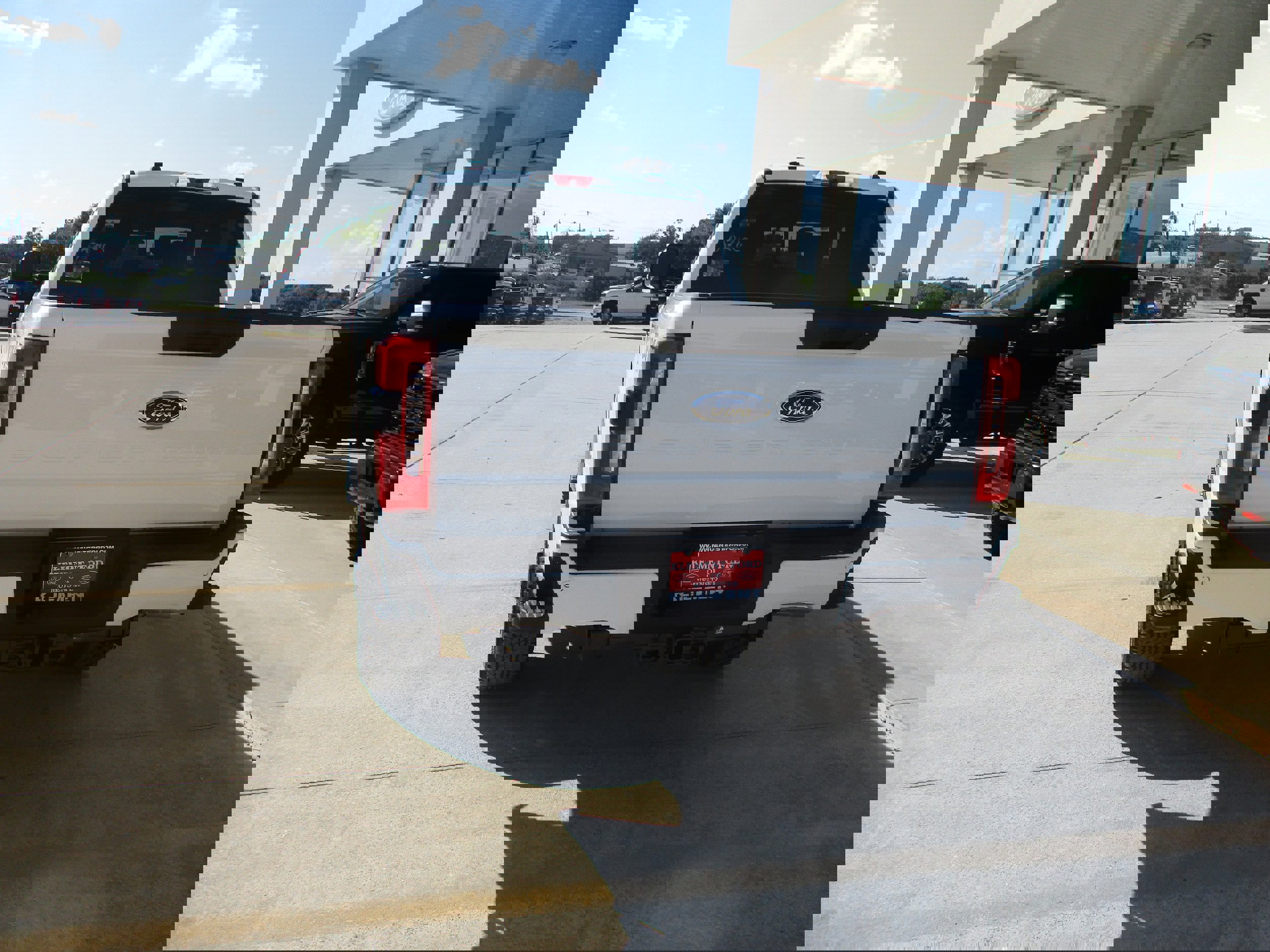 New 2026 Ford F250 4x4 Crew Cab Super Duty image 25