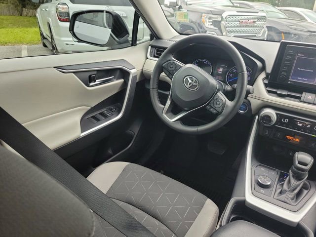 Used 2020 Toyota RAV4 XLE w/ Convenience Package AWD/4WD image 22