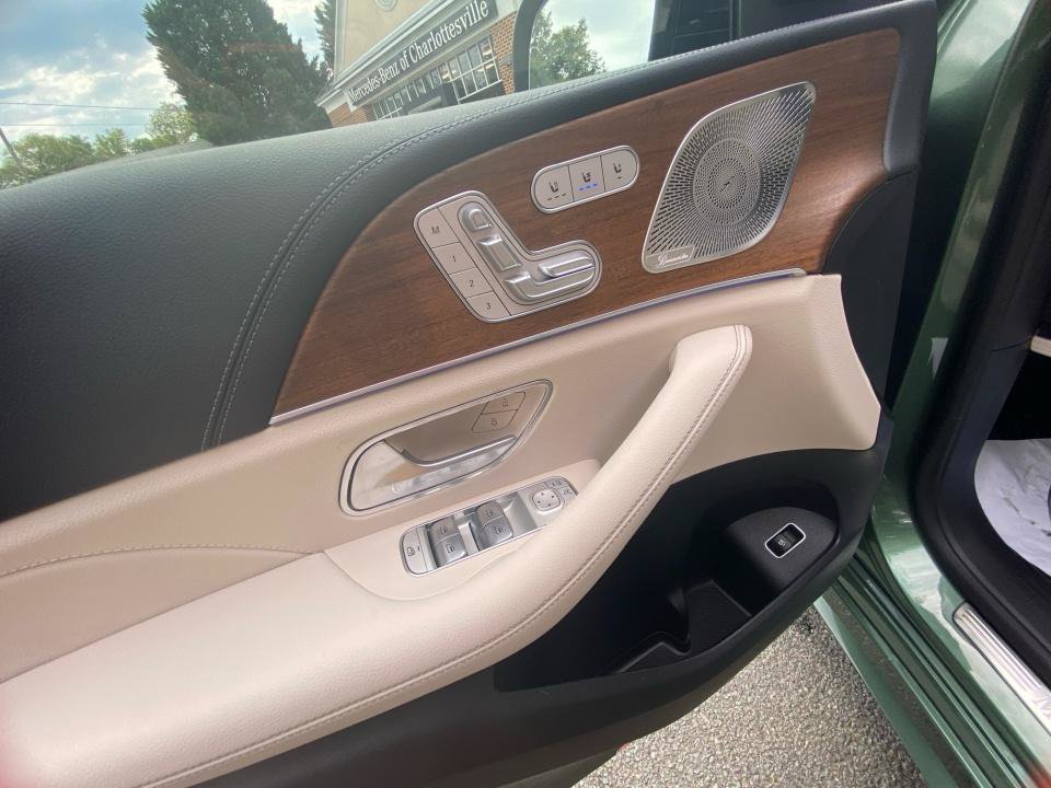 New 2026 Mercedes-Benz GLE 580 4MATIC image 32