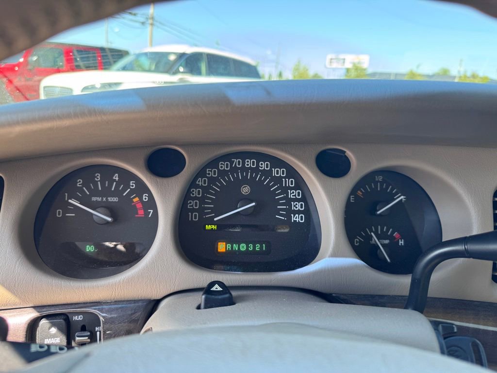 Used 2003 Buick Le Sabre Limited w/ Celebration Edition Package FWD image 19