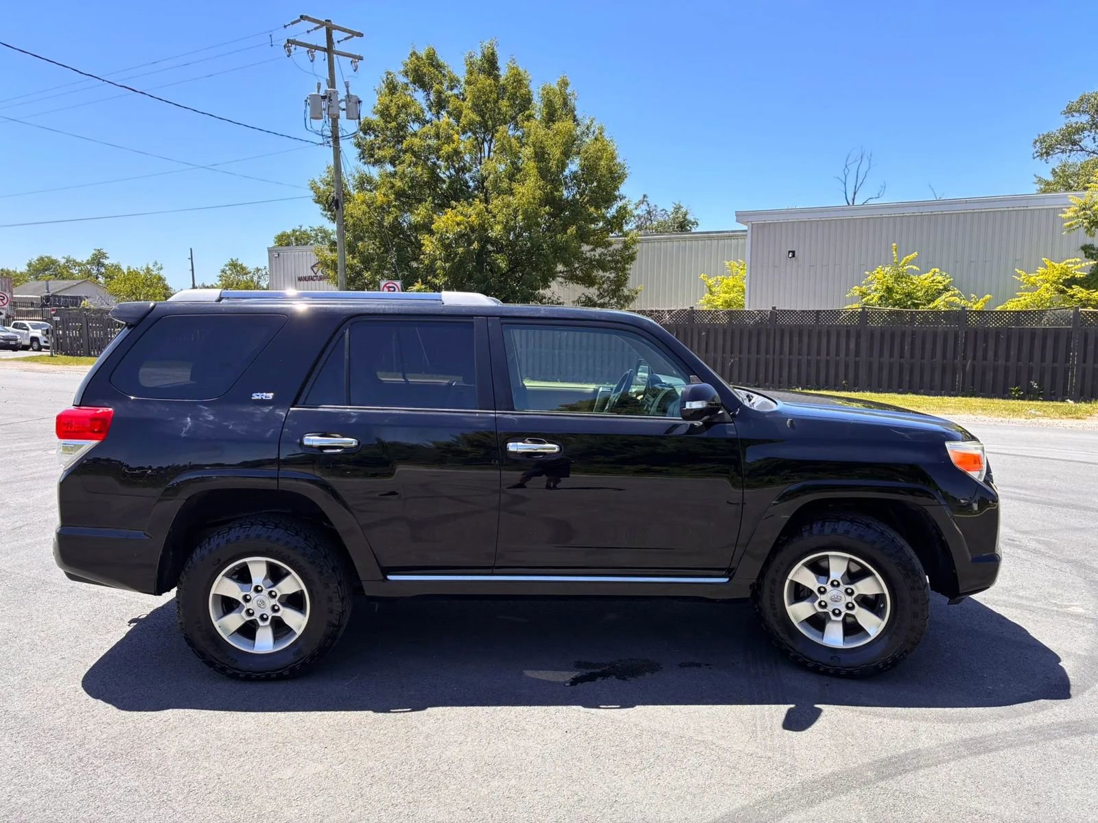 Used 2010 Toyota 4Runner Trail AWD/4WD image 11