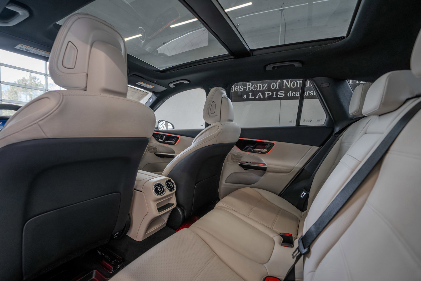 New 2026 Mercedes-Benz GLC 300 4MATIC image 26