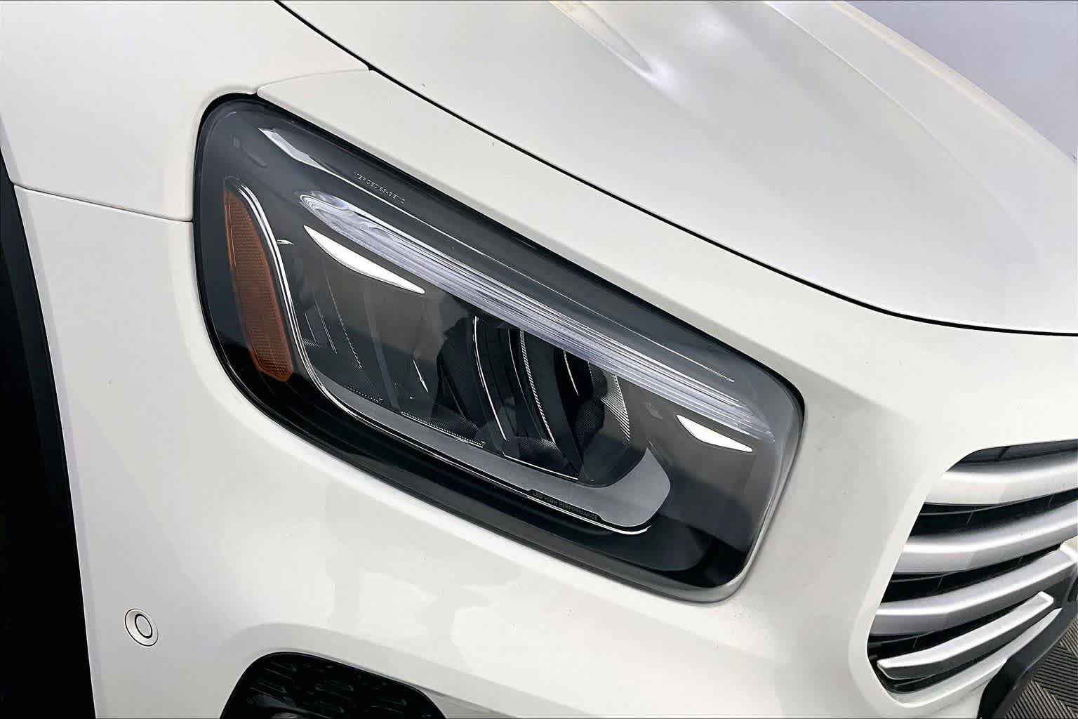 New 2026 Mercedes-Benz GLB 250 4MATIC image 16