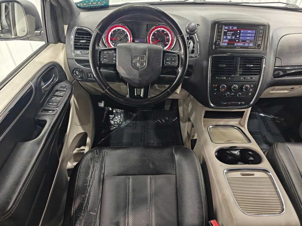 Used 2019 Dodge Grand Caravan SXT FWD image 4
