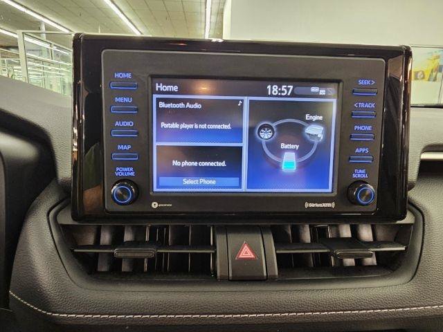 Used 2021 Toyota RAV4 LE AWD/4WD image 15