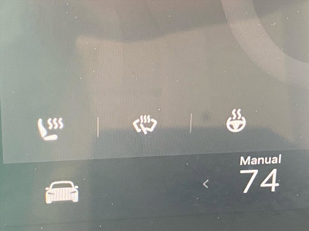 Used 2024 Tesla Model 3 Standard Range image 18