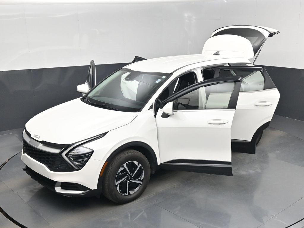 Certified 2024 Kia Sportage LX image 61