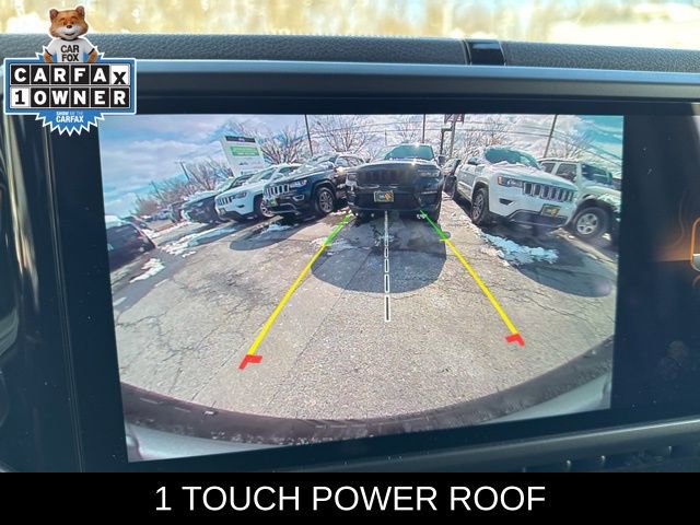 Used 2025 Jeep Wrangler Sport S image 17