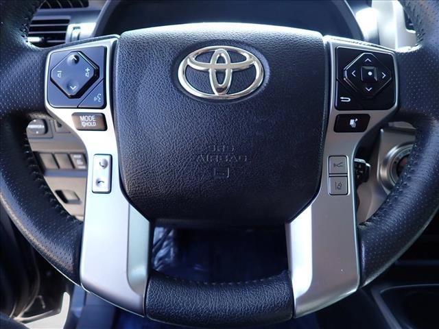 Used 2022 Toyota 4Runner SR5 Premium AWD/4WD image 17