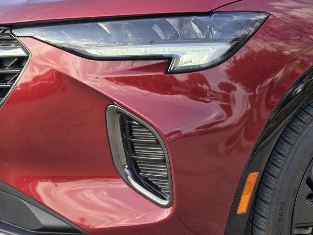 Used 2022 Buick Envision Preferred w/ Sport Touring Package FWD image 9