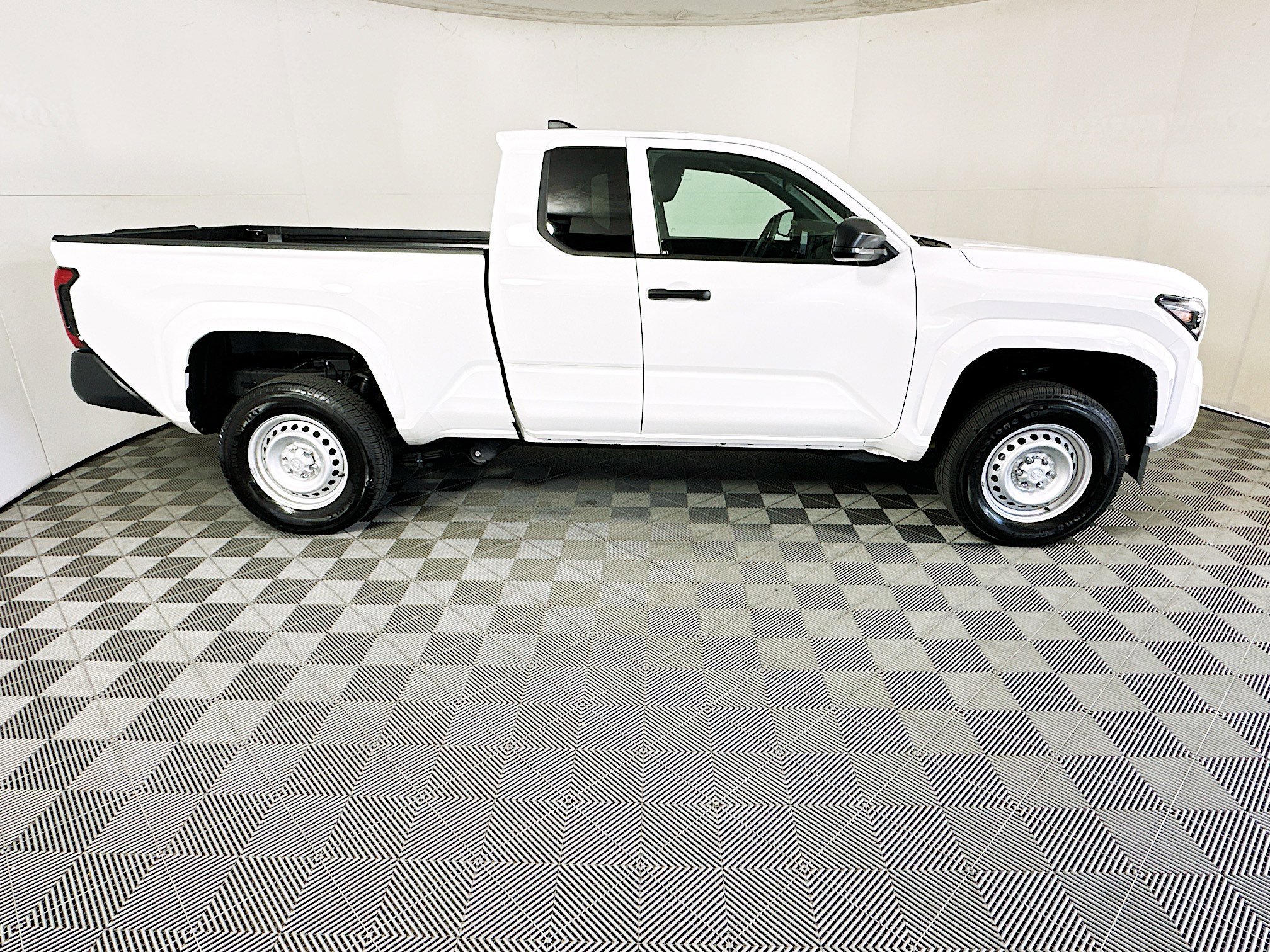 Certified 2024 Toyota Tacoma SR w/ Towing Package image 2
