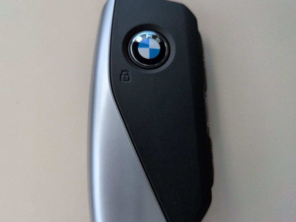 New 2026 BMW X3 xDrive30 w/ Premium Package image 30