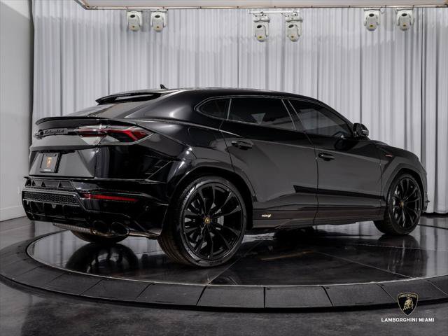 Used 2024 Lamborghini Urus S AWD/4WD image 7