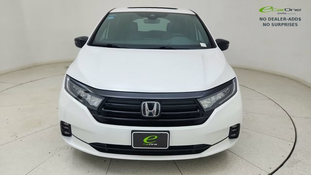 Used 2023 Honda Odyssey Sport image 2