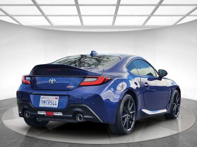 Used 2024 Toyota GR86 Premium RWD image 4