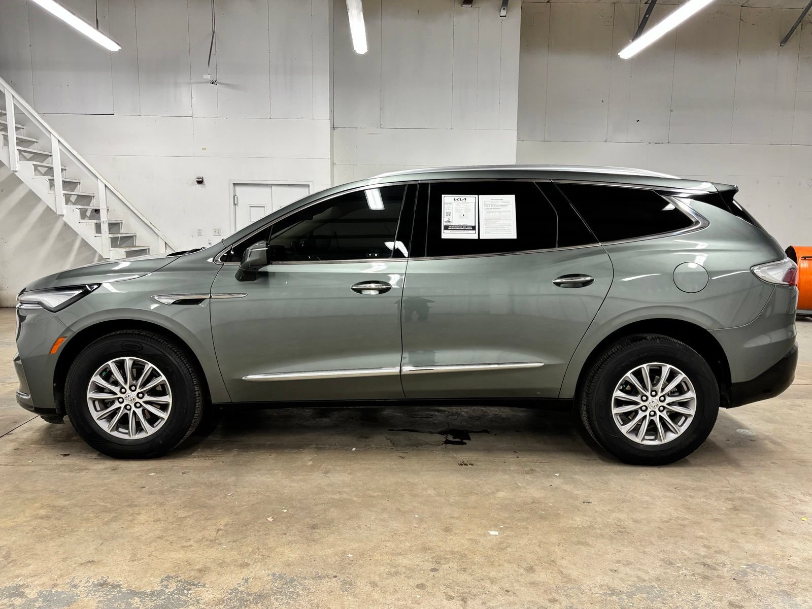 Used 2023 Buick Enclave Essence w/ LPO, Floor Liner Package FWD image 4