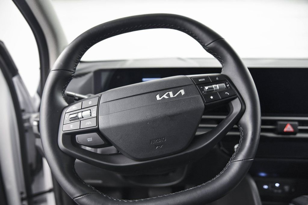 New 2026 Kia Sportage EX w/ EX Panorama Roof Package image 19