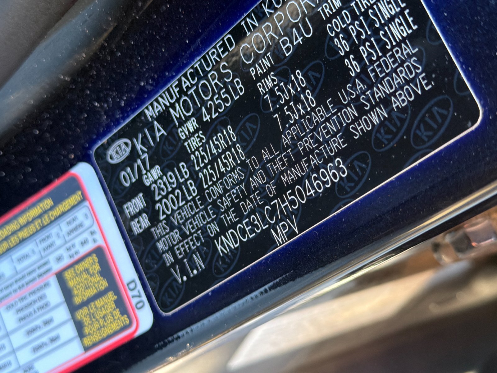 Used 2017 Kia Niro Touring w/ Advanced Technology Package FWD image 27