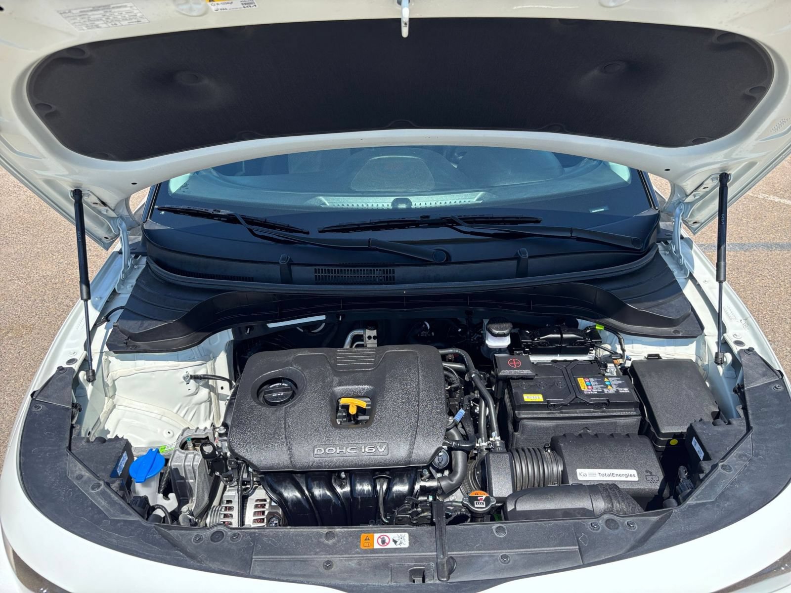 Used 2025 Kia Soul LX w/ LX Technology Package FWD image 29
