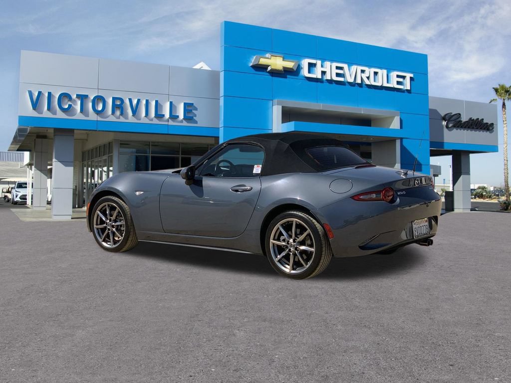 Used 2021 MAZDA MX-5 Miata Grand Touring RWD image 4