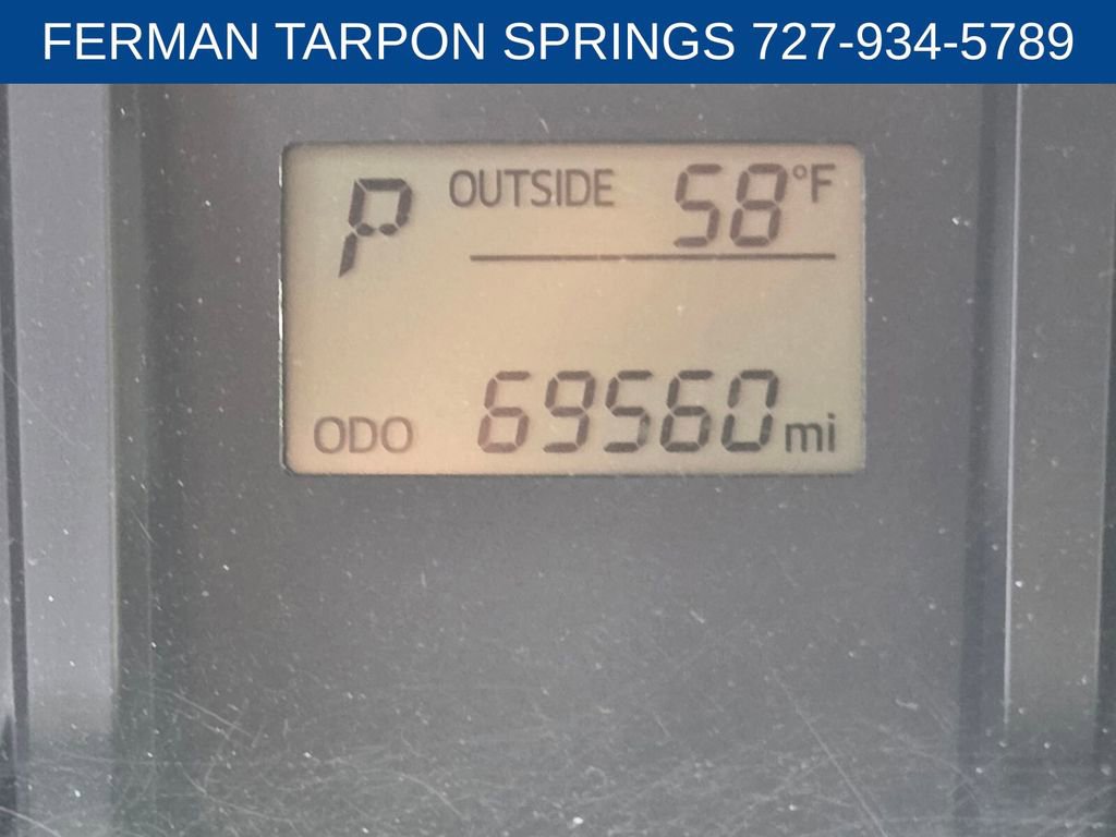 Used 2017 Toyota Tacoma SR image 29