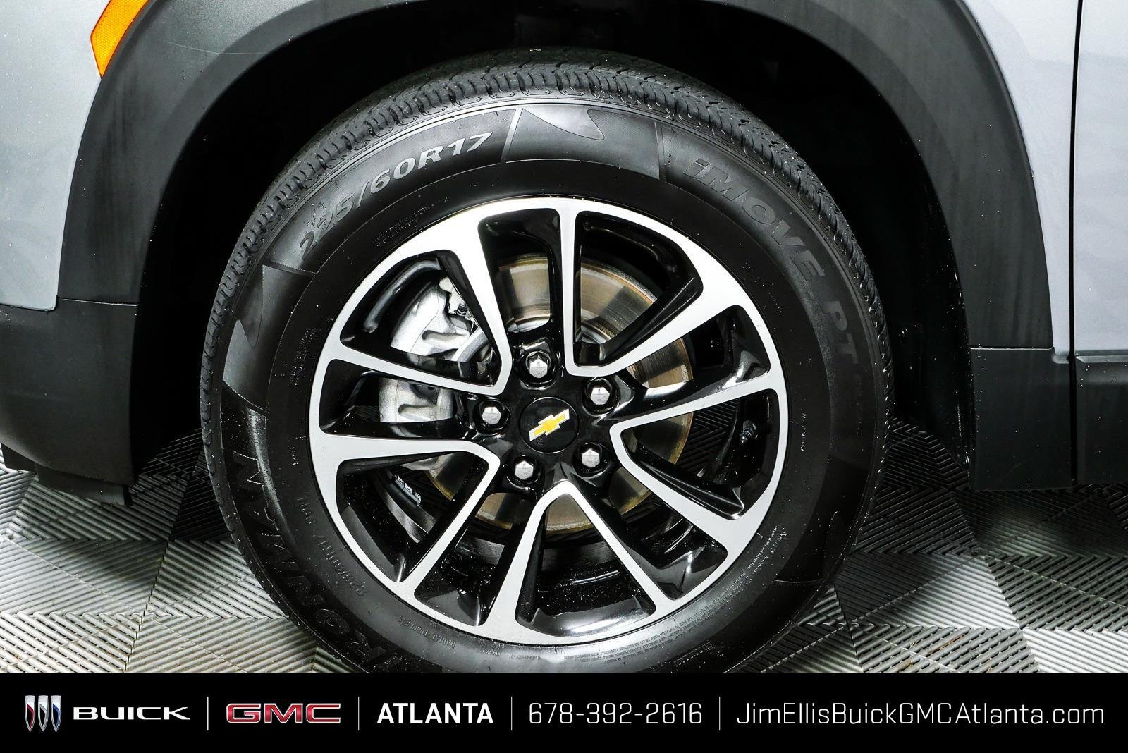 Certified 2025 Chevrolet TrailBlazer LT AWD/4WD image 33