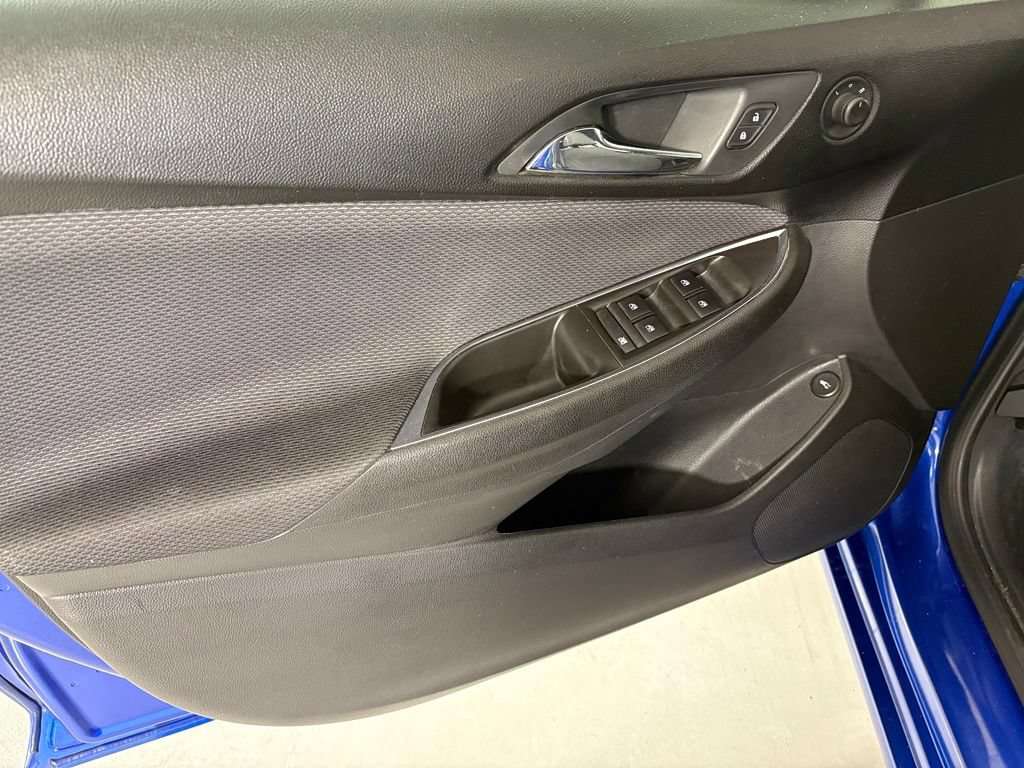 Certified 2019 Chevrolet Cruze LT w/ Convenience Package FWD image 14
