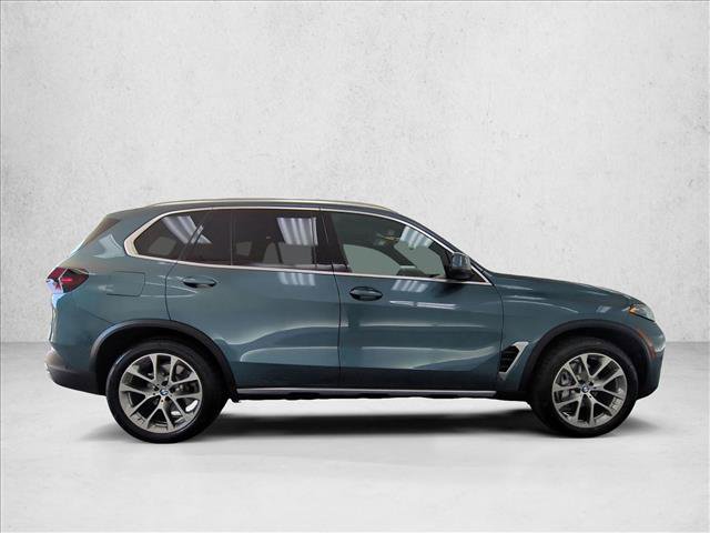 Used 2024 BMW X5 sDrive40i w/ Premium Package RWD image 4