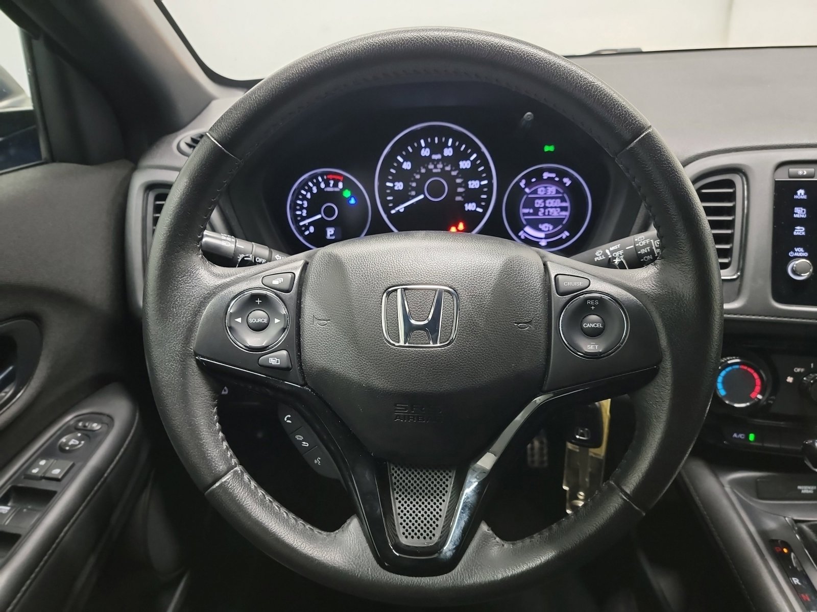 Certified 2021 Honda HR-V Sport image 17
