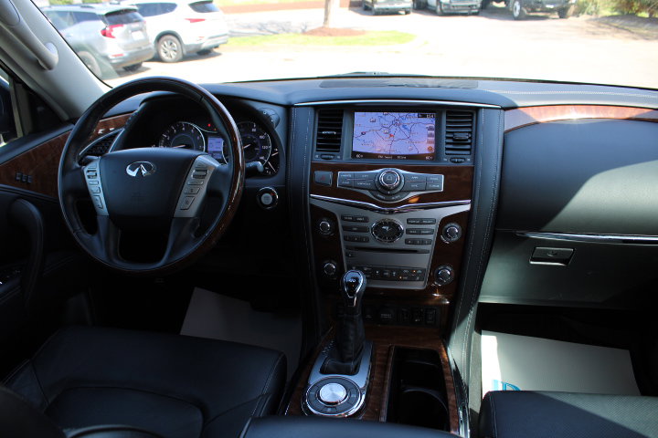 Used 2018 INFINITI QX80 2WD w/ Driver Assistance Package image 18